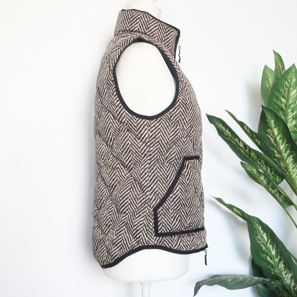 J. Crew Excursion Blogger Favorite Quilted Down Fill Vest Herringbone XS - Picture 12 of 16